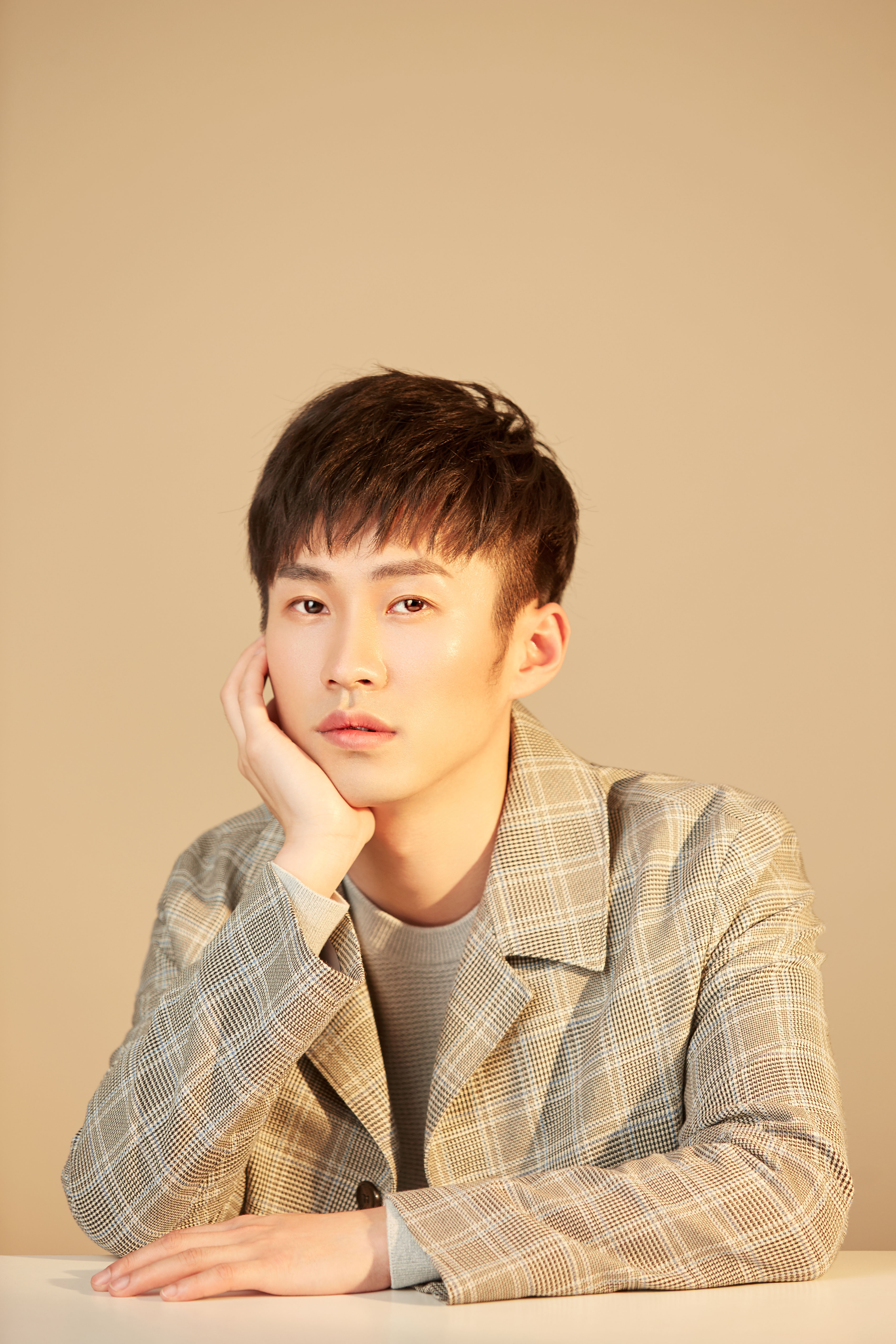  p>陈奇,中国内地男演员 sup data-ctrid="lg6uurk">1 /sup>.