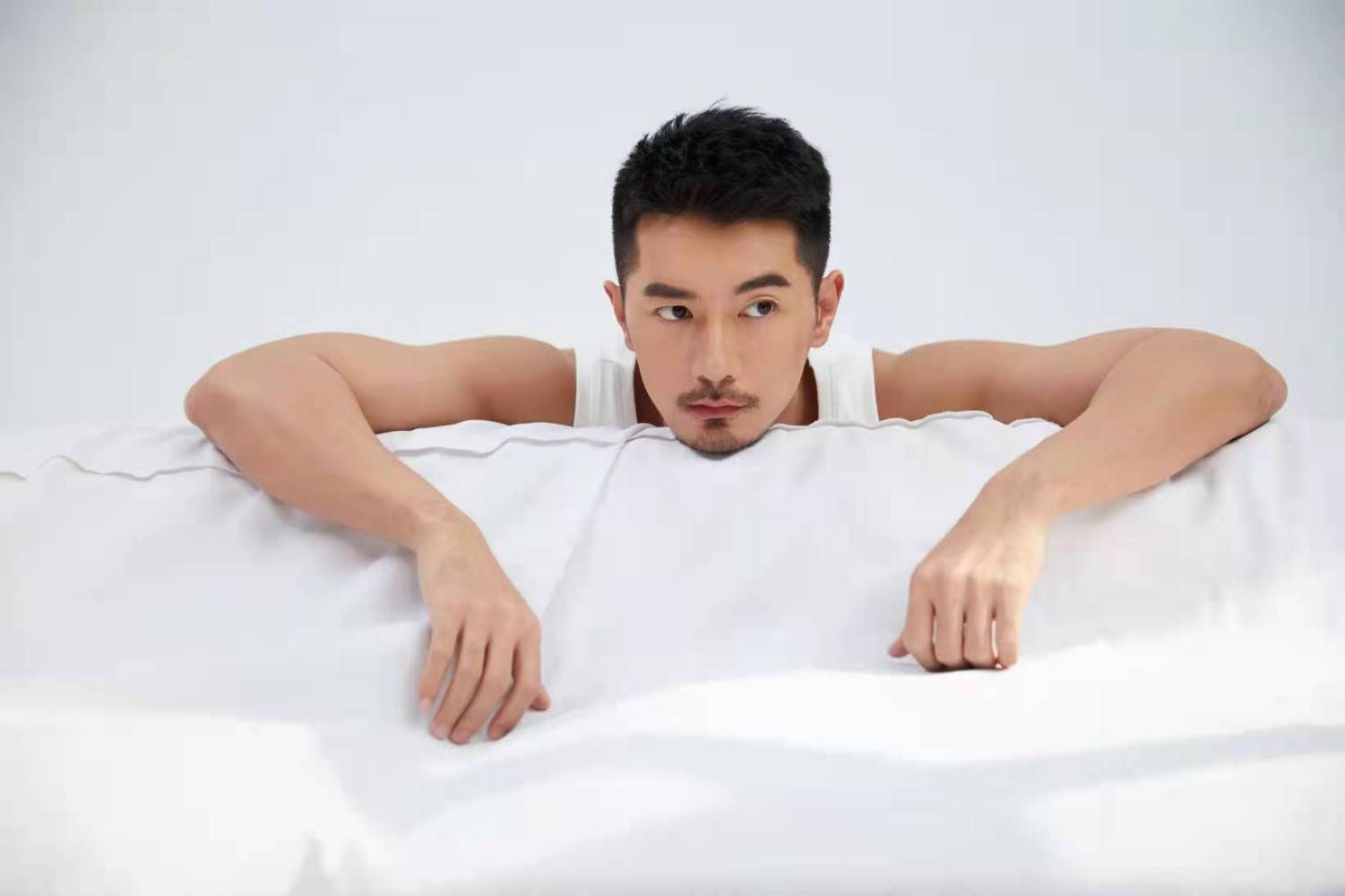 刘潮（中国内地影视男演员）_百度百科