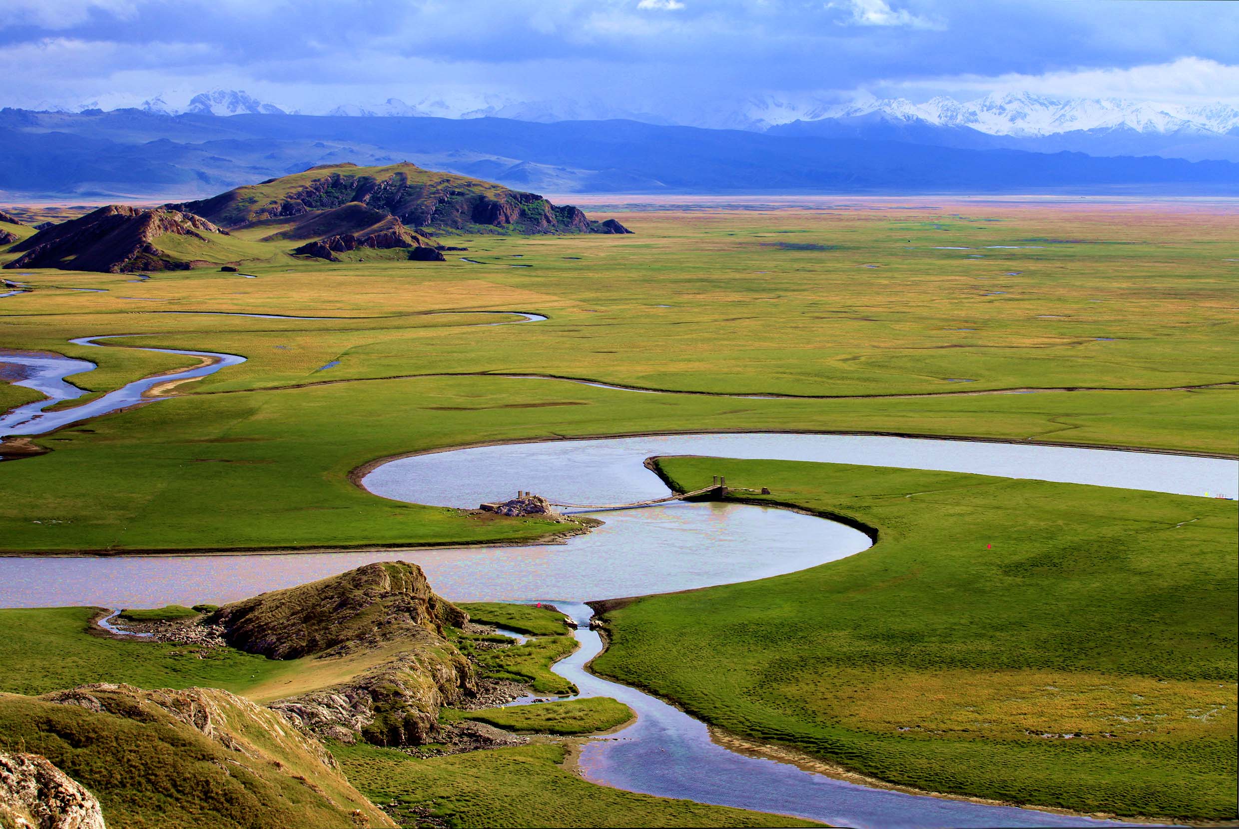 新疆自治区巴音州和静巴音布鲁克景区