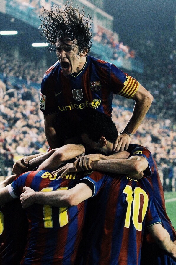 卡莱斯·普约尔