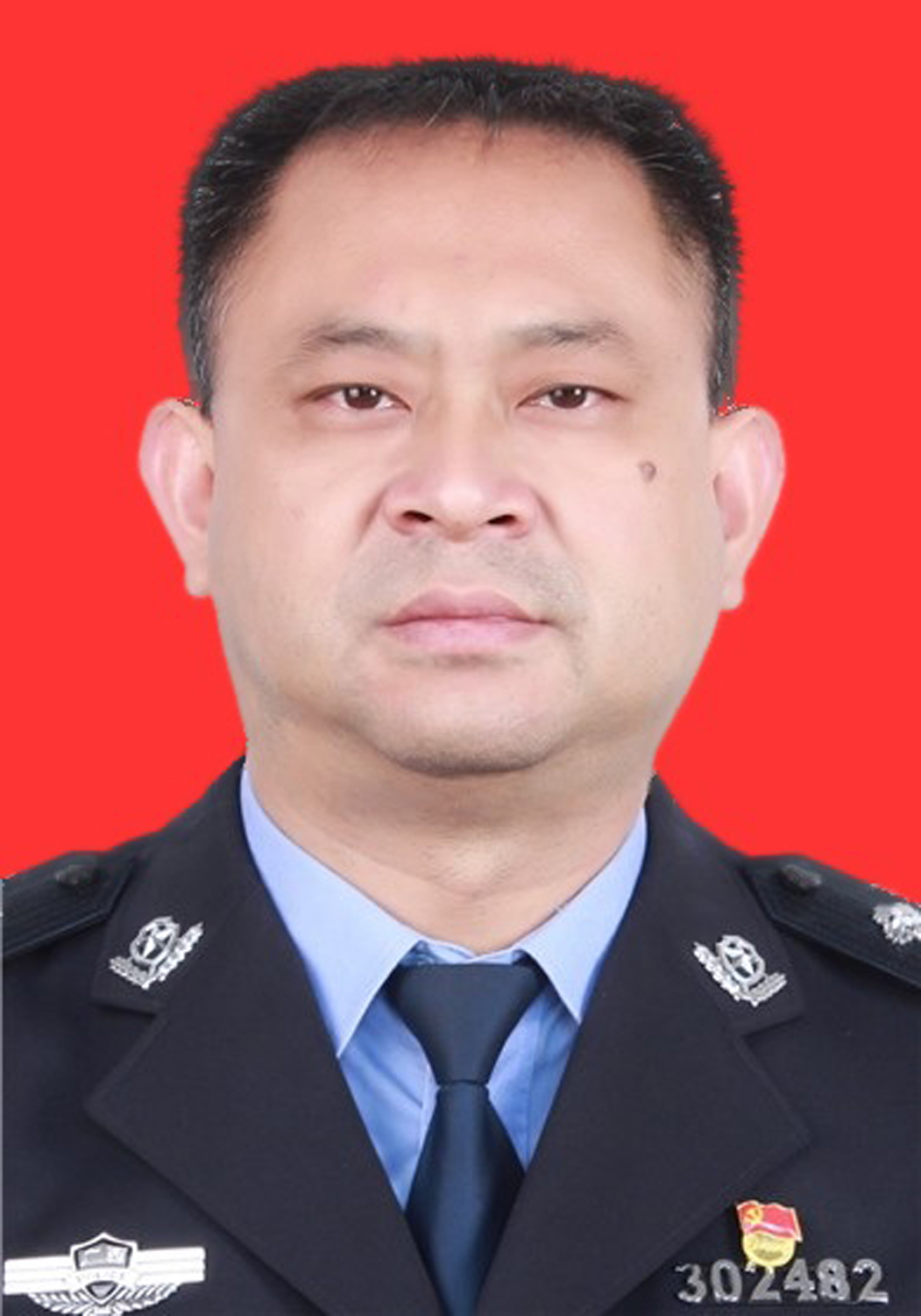  p>周建斌,男,1976年05月出生 ,籍贯广西全州,1999年12月参加工作