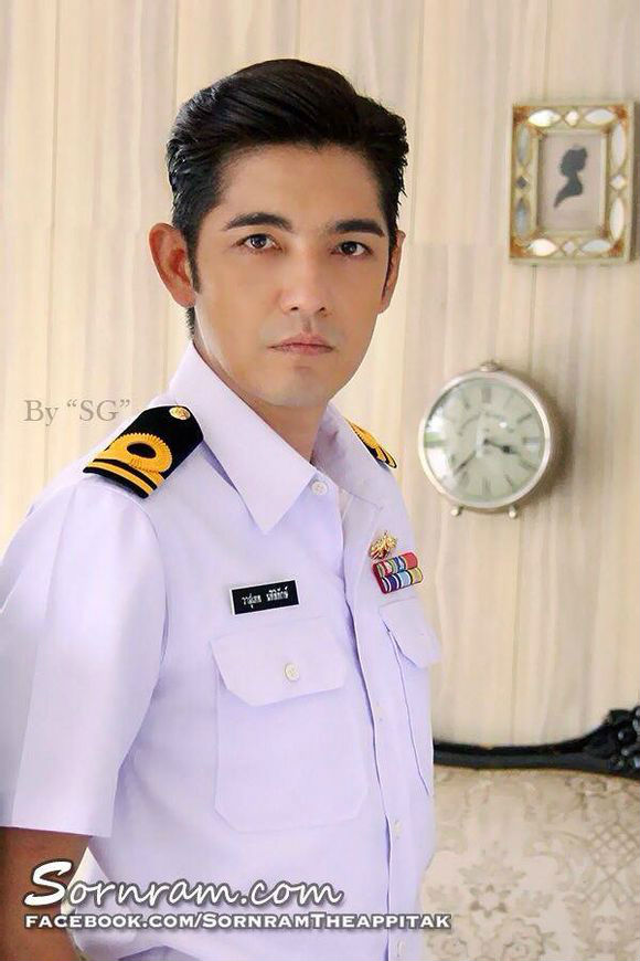  p>索纳拉姆·泰匹塔克(num),1973年8月22日出生于泰国曼谷,在泰国蓝