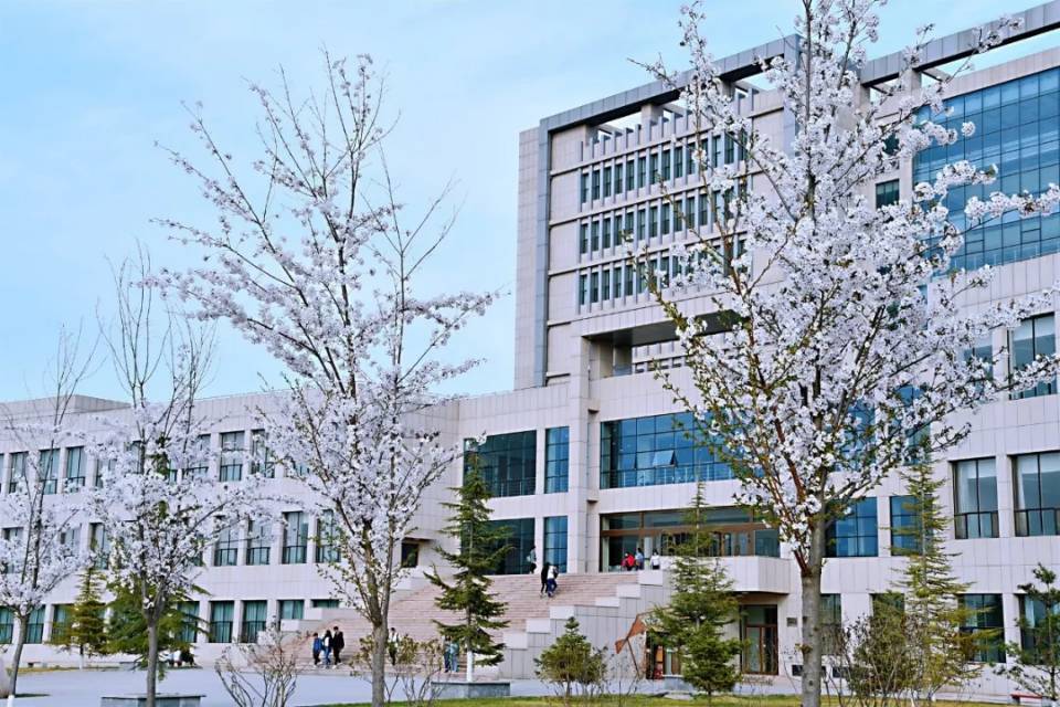 兰州财经大学合并长青学院(兰州财经大学合并长青学院了吗)