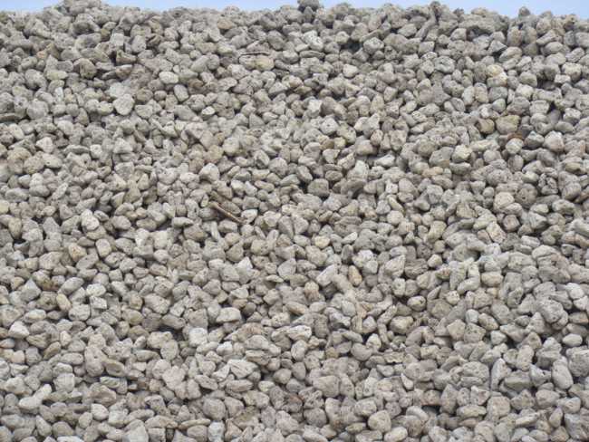 ">矿物质 /a>,主要成分是二氧化硅,质地软,比重小能浮于水面,故称浮石