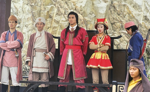 《大地飞鹰》是 a target="_blank" href="/item/香港无线电视