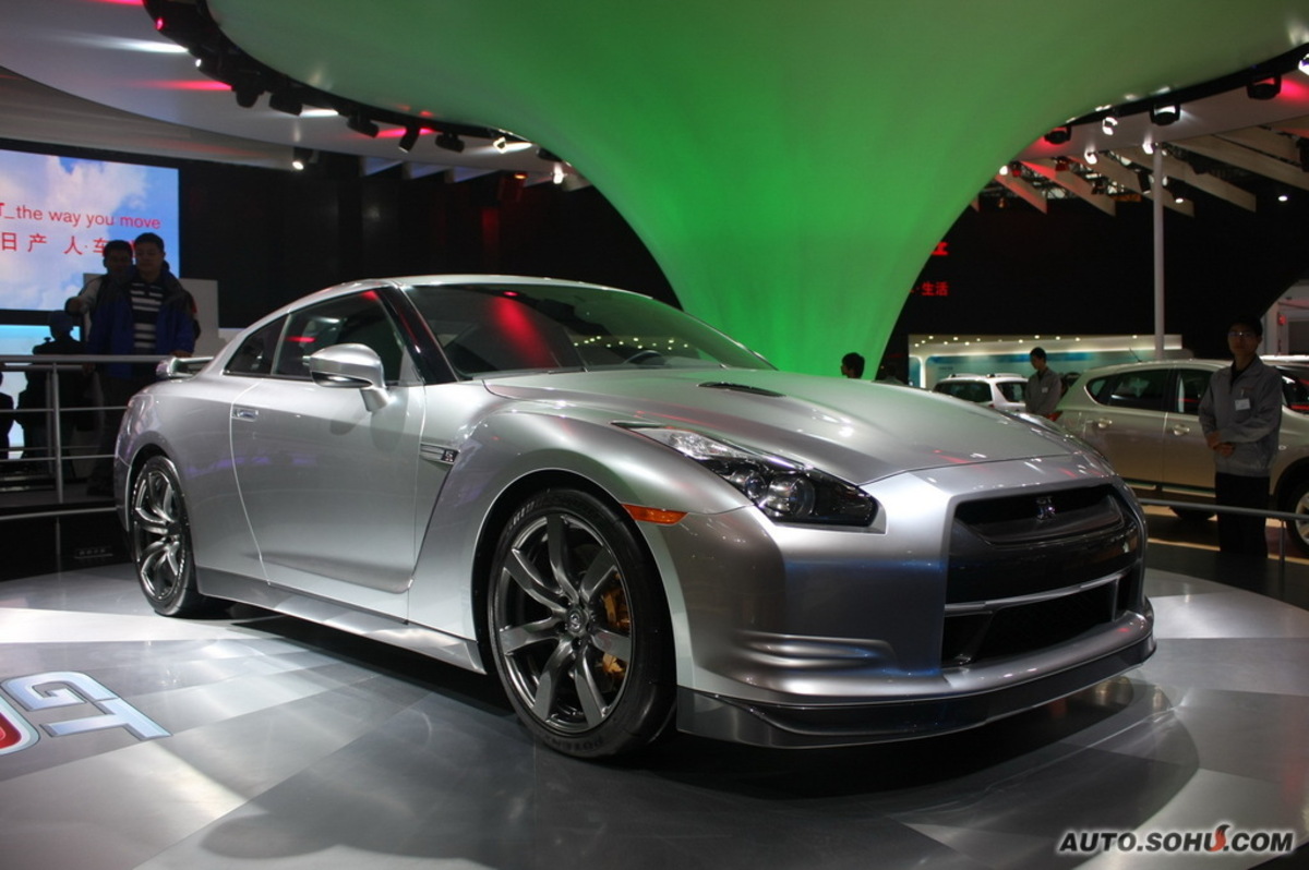 data-lemmaid="1249500">日产汽车 /a>生产的高性能高可靠性的大马力