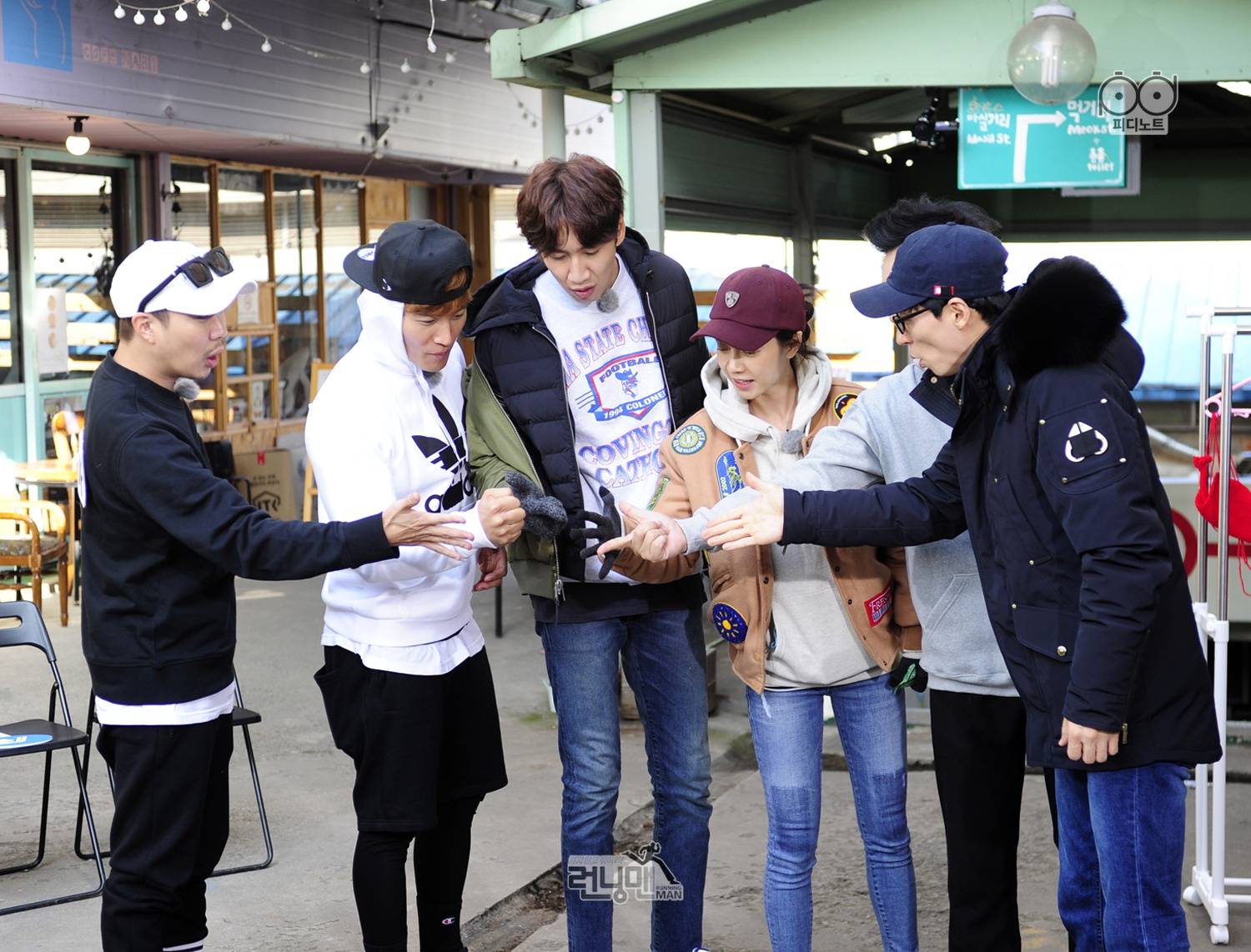 (          ,kim jong kook),1976年4月25日出生于韩国京畿道安养市