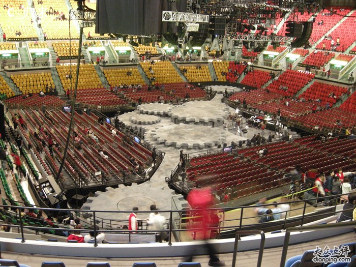  p>香港体育馆,也称为红磡体育馆(简称红馆),是中国香港地区的综合