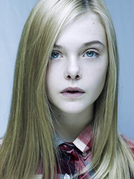  p>艾丽·范宁 (elle fanning),1998年4月9日出生于美国佐治亚州科