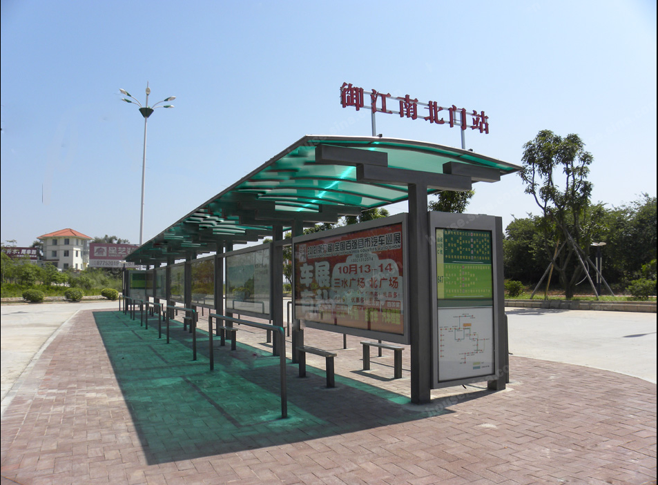  p data-id="go0g2jfa3x">御江南位于三水城市中轴之上,北邻北江,西望