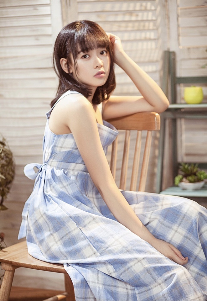 ">王丽娜,曾用名十七,1999年3月23日出生于黑龙江省,中国内地女演员