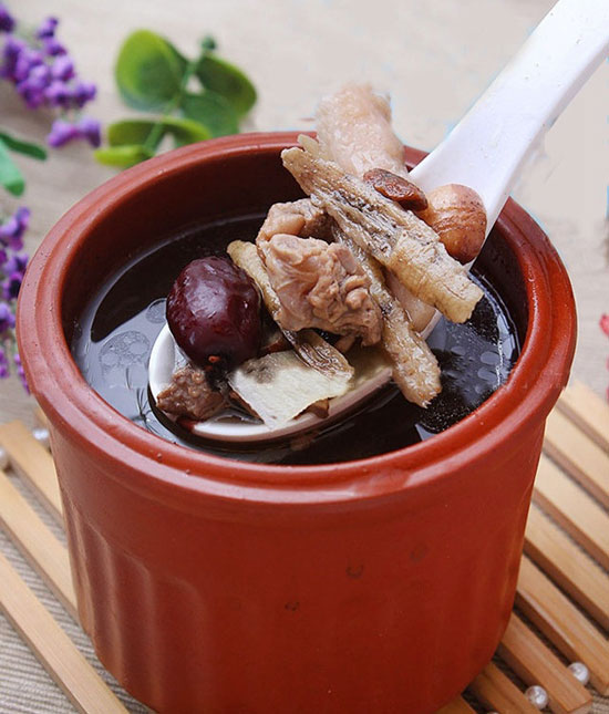 金钱草北芪煲瘦肉