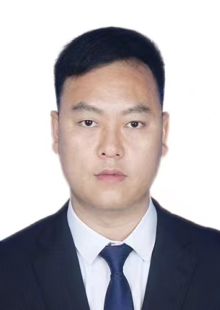  p>刘承大,现任贵州省沿河县新景镇党委副书记,镇长. /p>