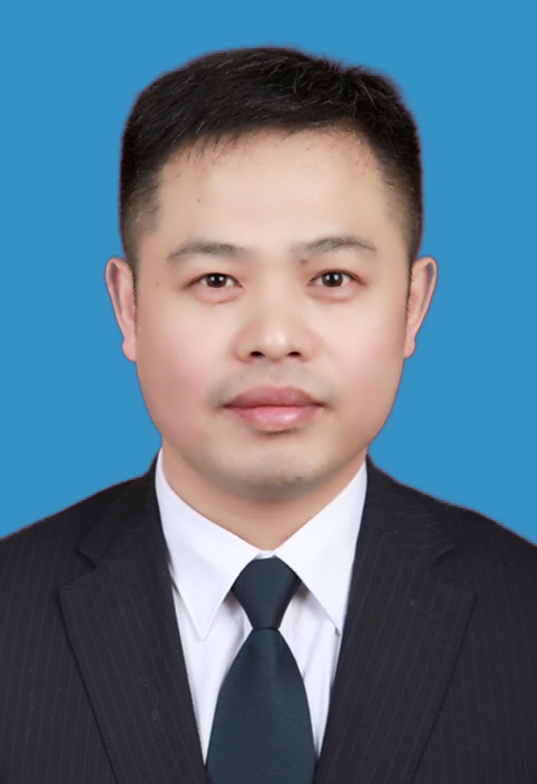  /p> p>现任西安市灞桥区教育局党委委员,副局长. /p>