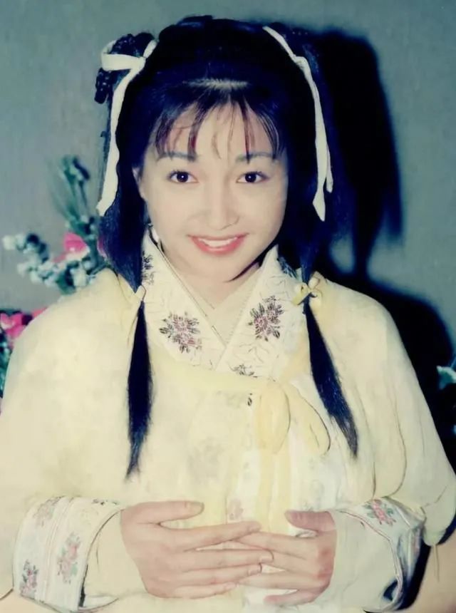 最美郭襄嫁老外退圈当护士！50岁李绮红变老让人叹息_百科TA说