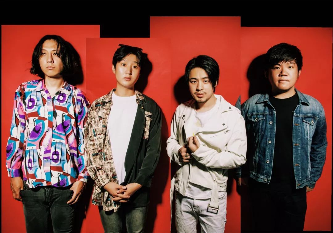  p>钢心儿,steely heart钢心乐队.