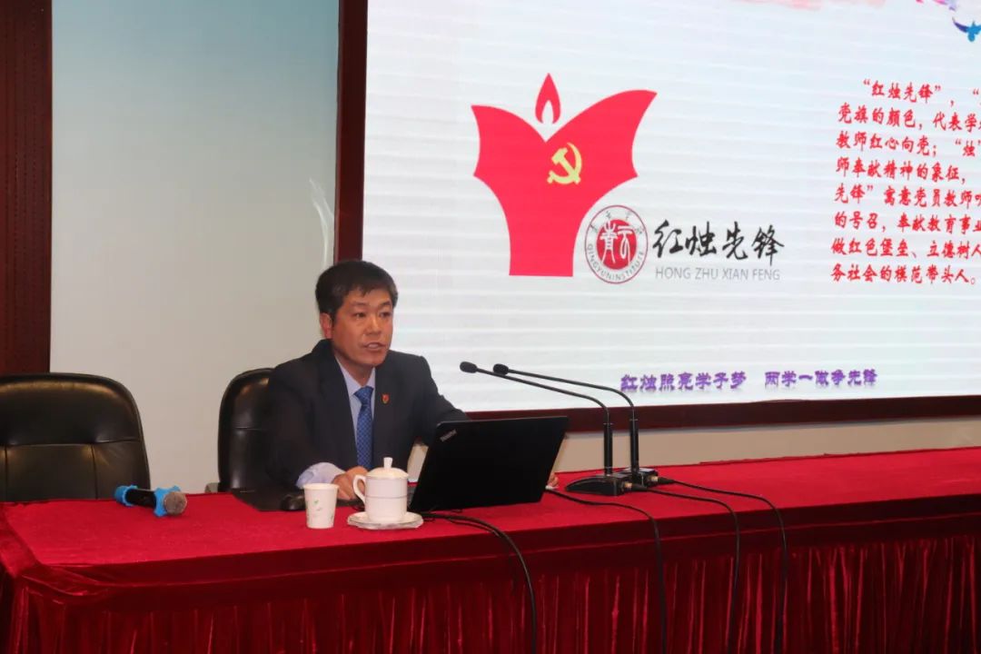  p>张堂三,现任安丘市第一中学党委书记,校长. /p>