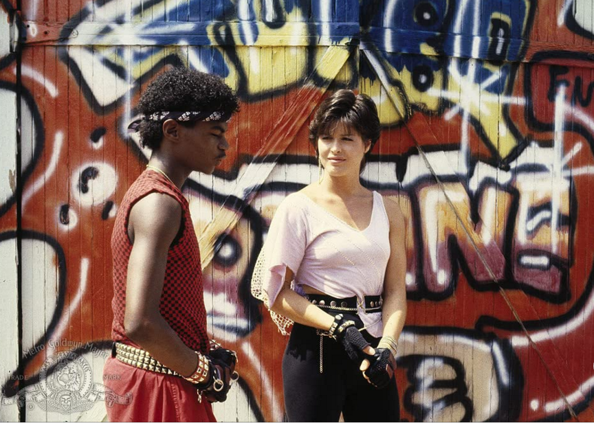 莱拉·罗琼等主演的喜剧歌舞片,该片是《霹雳舞》的续作电影,于1984年