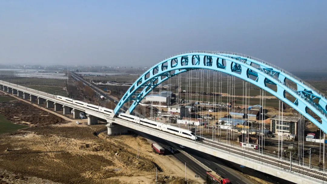 徐连高速铁路(xuzhou-lianyungang high-speed railway),简称徐连高铁