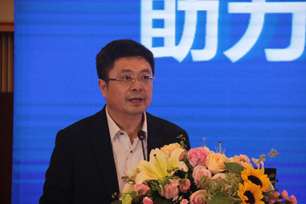  p>王志华,男,1966年4月出生,中共党员,硕士研究生,教授级高级工程师