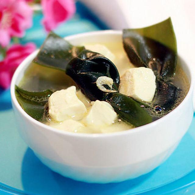 牛骨海带豆腐汤