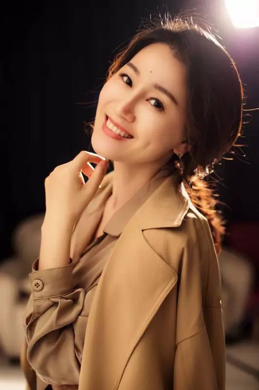  p data-id="gnbteetf6e">常小川,中国内地女演员,国家 a target="