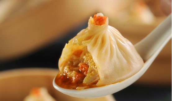 蟹黄小笼包