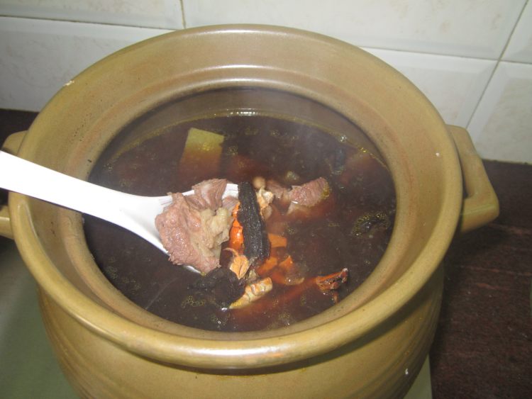 冬瓜生地煲龙骨