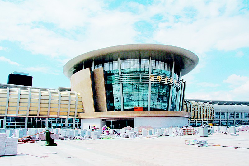  p>中国科技五金城位于浙江省永康市,现已成为全国最大的五金专业市场