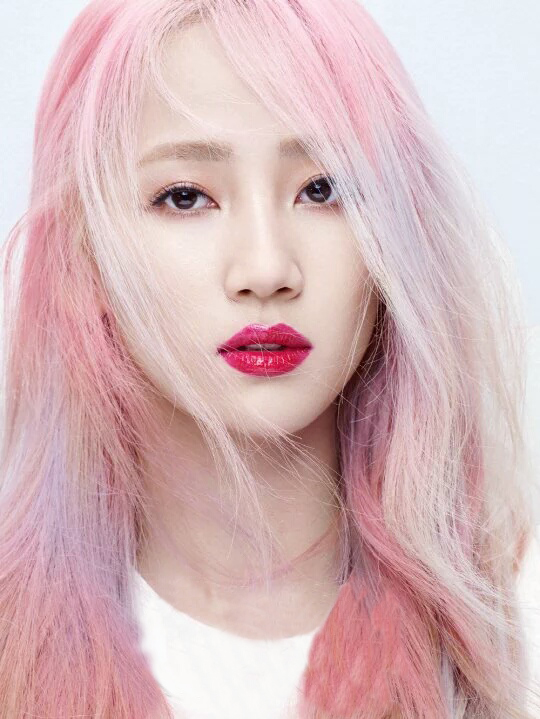  p>朴誉恩(         /ye eun),艺名ha:tfelt,1989年5月26日出生于韩国