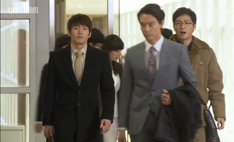  p>《点金神手》 i>(韩语:            ) /i>,为韩国sbs电视台自2011