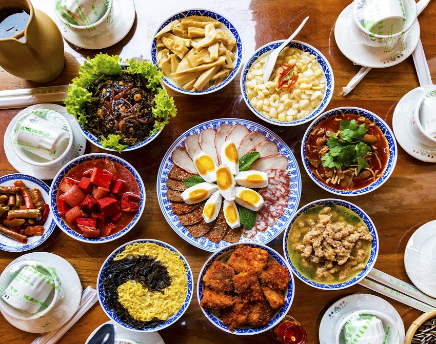 lemmaid="1826014">寺登街而得名,云南省大理白族自治州剑川县<a