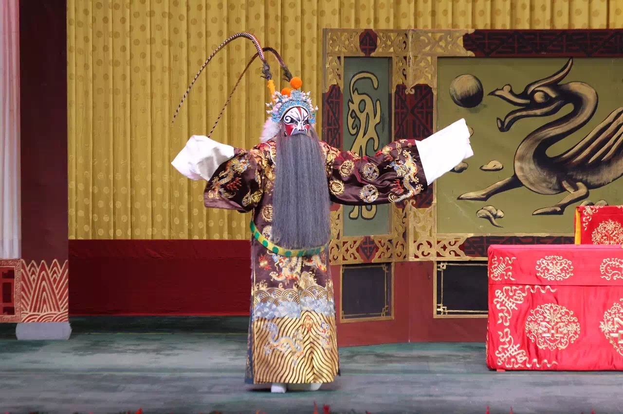 方旭,男,汉族,1983年生, a target="_blank" href="/item/京剧演员