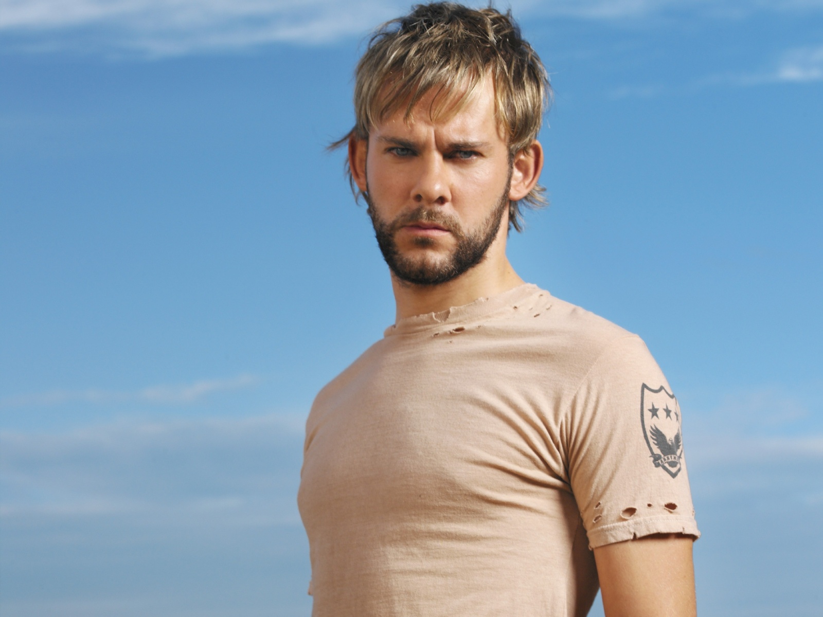  p>多米尼克·莫纳汉 i>(dominic monaghan) /i>,1976年12月8日出生于