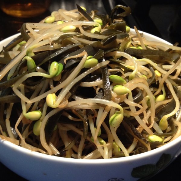 海带炖豆芽