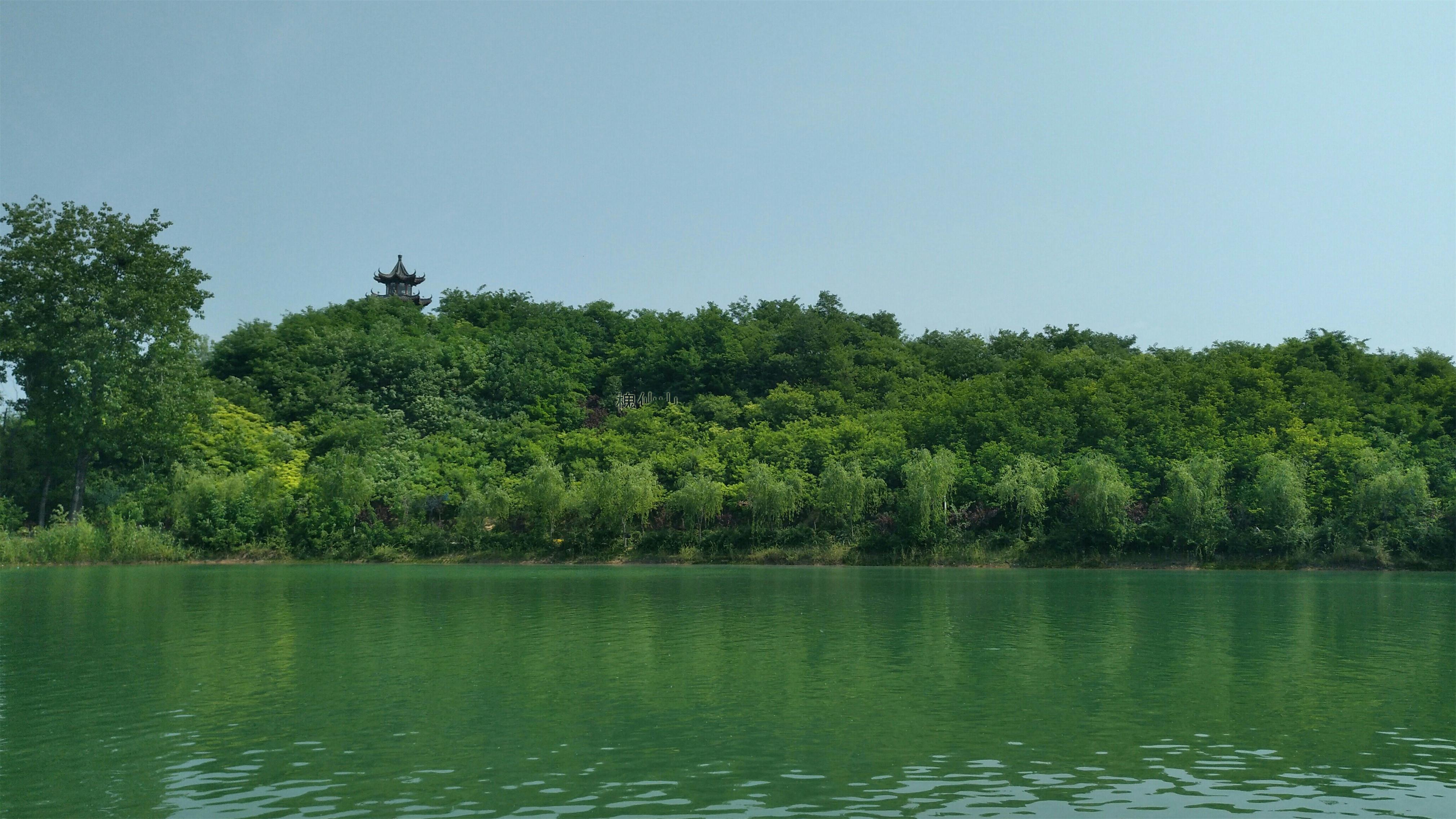 r46n">中华槐园位于 a target="_blank" href="/item/沈丘县/2654515"