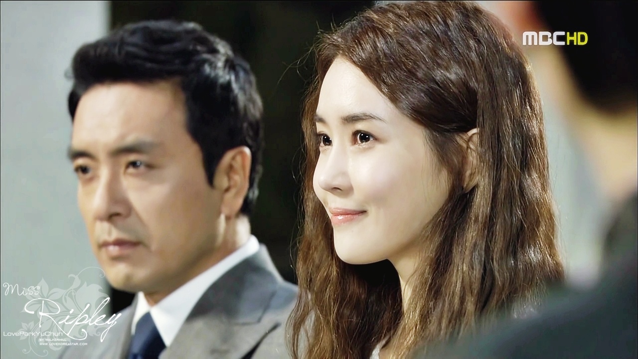  p>李多海(         ,lee da hae),1984年4月19日出生于韩国首尔,韩国