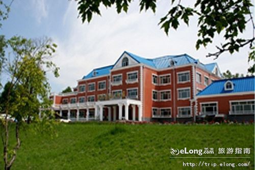 鹤岗将军石山庄