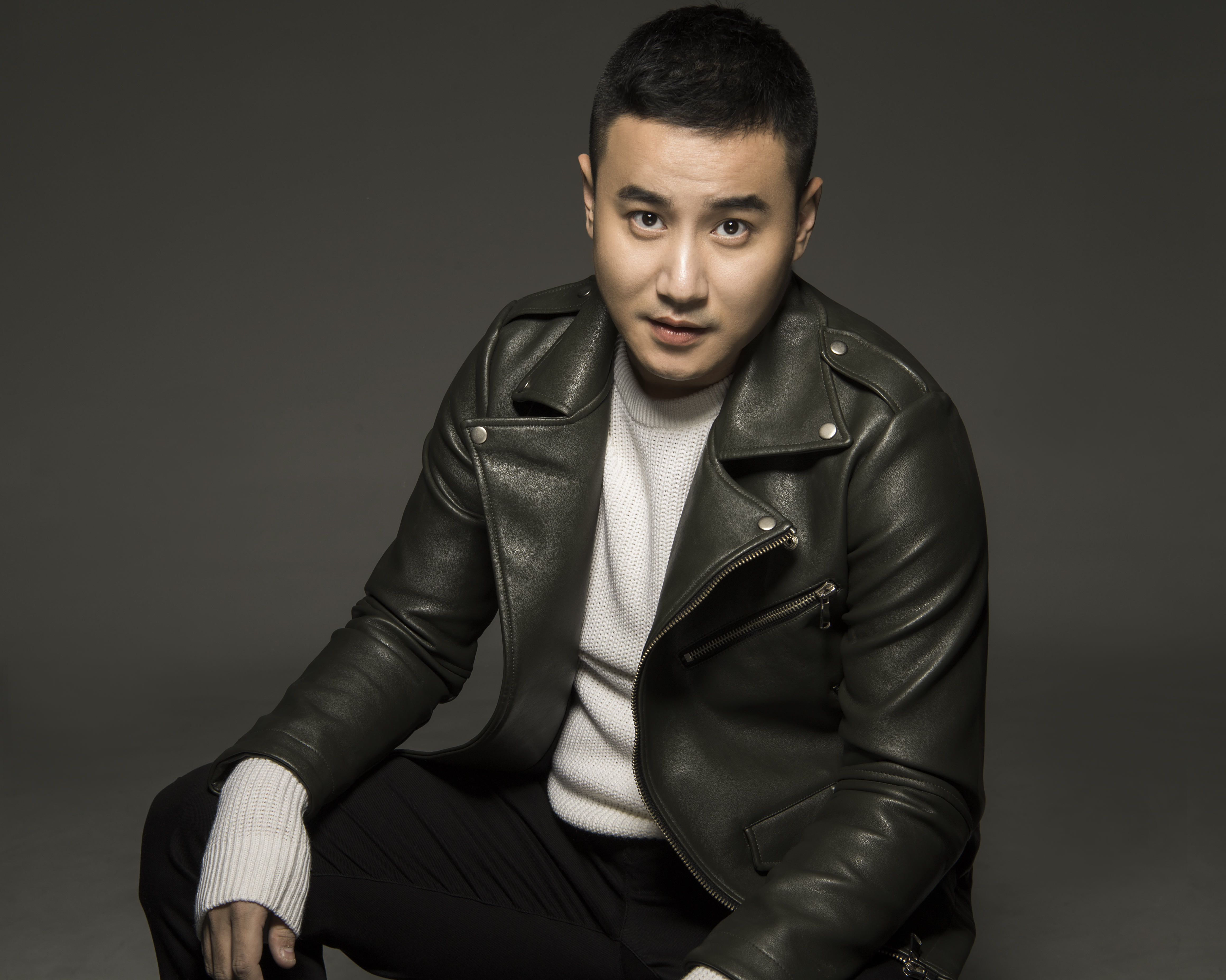  p data-id="gnbzjxzj7m">程实,1985年10月10日出生于辽宁省抚顺市