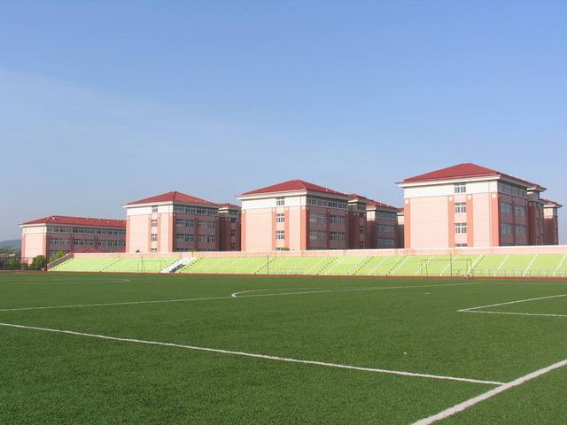 江苏溧水高级中学