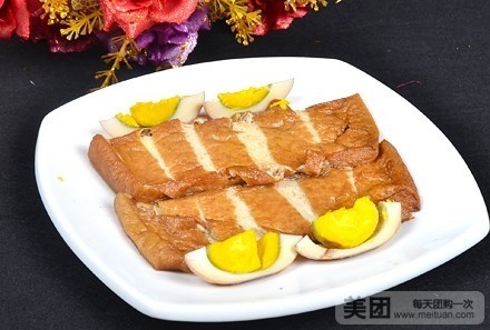 正阳春鸭子楼(港宁东路店)是一家以鲁菜为主的酒楼,位于天津南开区港