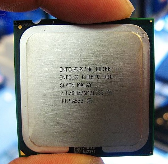 intel 酷睿2双核 e8300(盒)