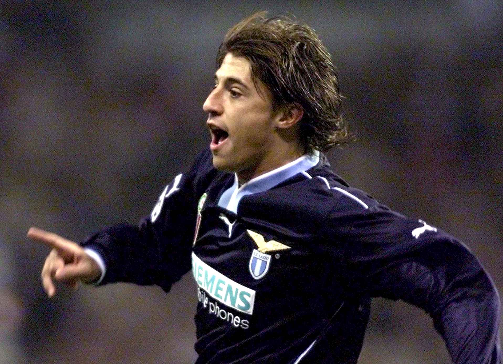 克雷斯波(hernán jorge crespo),1975年7月5日出生于阿根廷首都 a