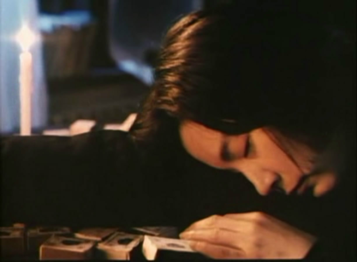  p>电影《滚滚红尘》由 a target="_blank" href="/item/严浩/5012116