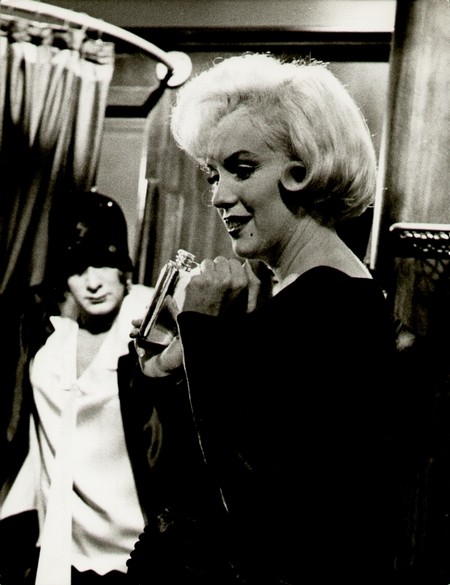 电影,由 a href="#" data-lemmaid="5348014">比利·怀尔德 /a>执导, 