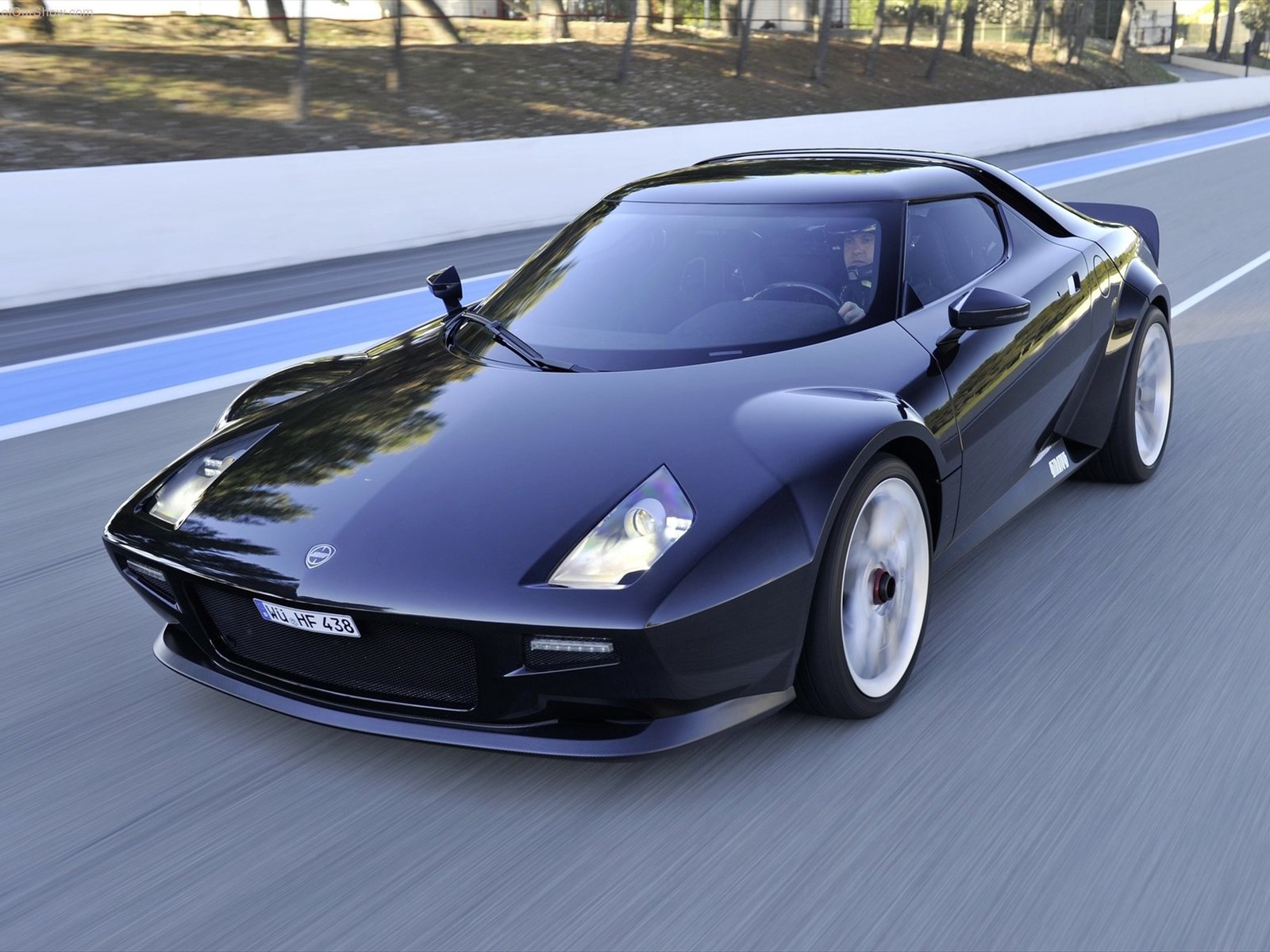  p>蓝旗亚也译成蓝西亚(lancia)是 a target="_blank" href="/item