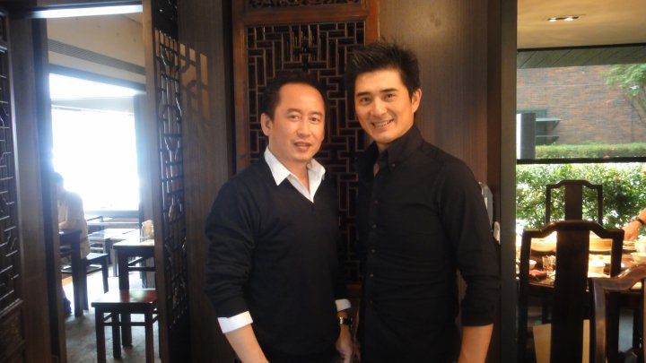  p>邵昕,1967年8月29日出生于台湾彰化,毕业于国光艺校,中国台湾男