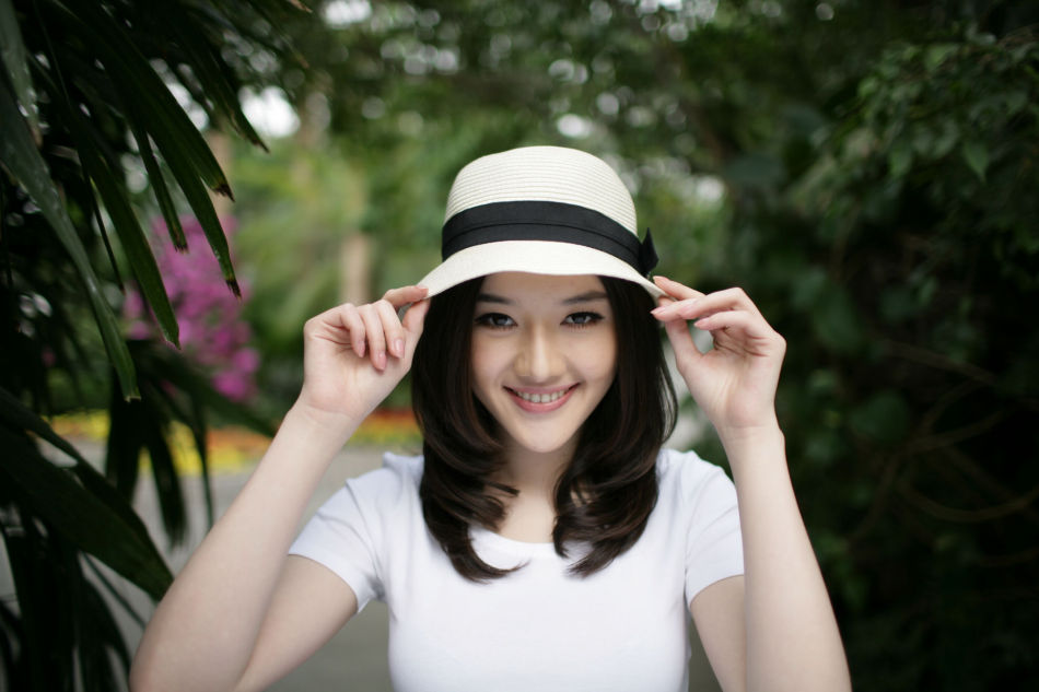  p>冯丹滢,1988年10月9日出生于北京,毕业于 a target="_blank" href=