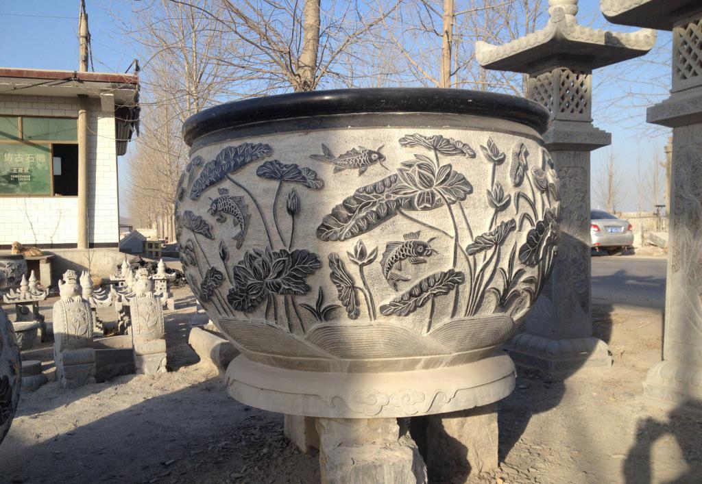因为仙桥那里有一个个大小不一,玲珑别致的石缸,石水缸也叫仙桥石水缸