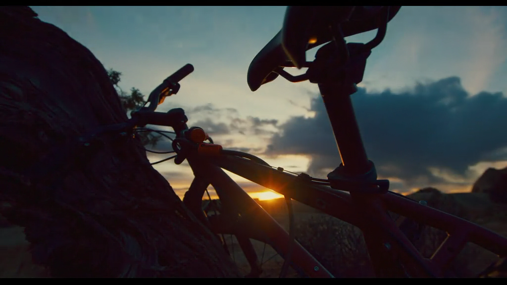  p>《127小时》是由 a href="#" data-lemmaid="2177760">丹尼·鲍尔 